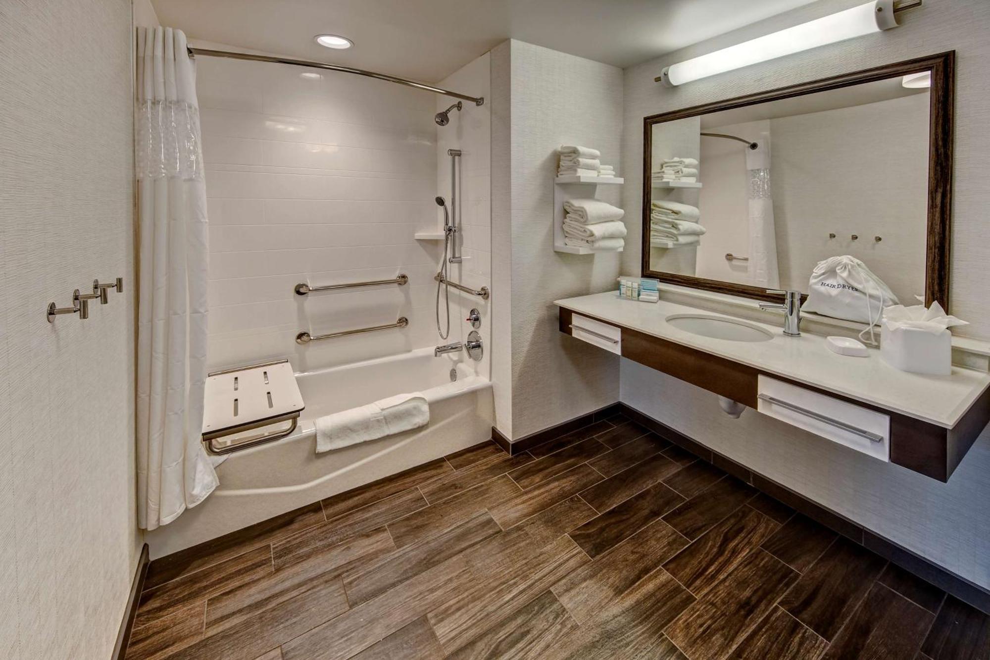 Hampton Inn & Suites Memphis Джермантаун Экстерьер фото